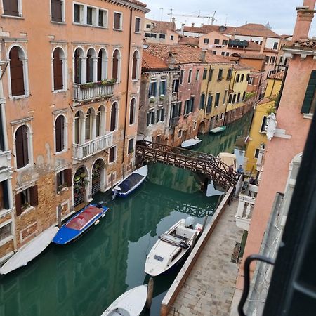 Ca' Cappello Venice Apartment 2 With Canal View المظهر الخارجي الصورة